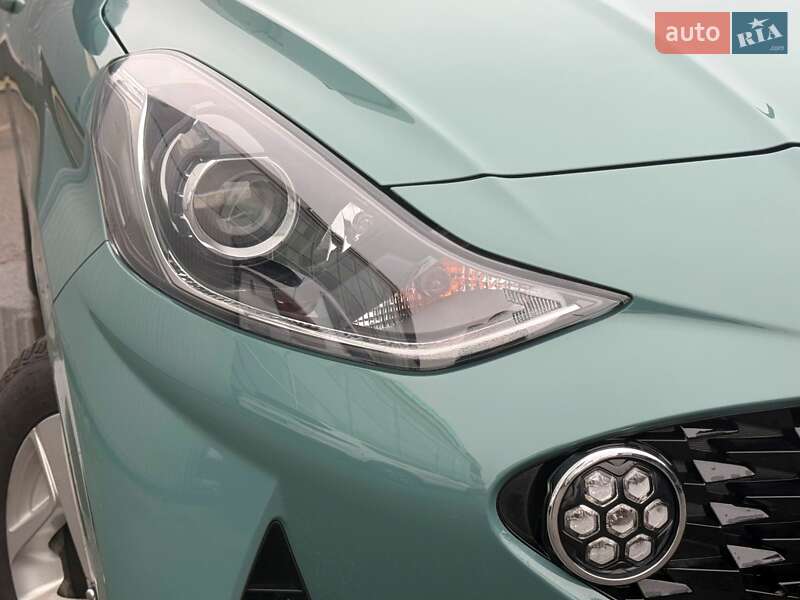 Хетчбек Hyundai i10 2022 в Києві