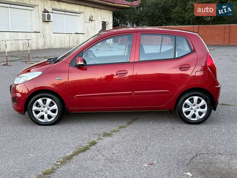 Хэтчбек Hyundai i10 2013 в Харькове фото 5 Хэтчбек Hyundai i10 2013 в Харькове