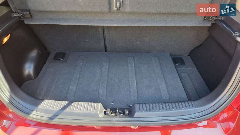 Хэтчбек Hyundai i10 2013 в Харькове фото 49 Хэтчбек Hyundai i10 2013 в Харькове