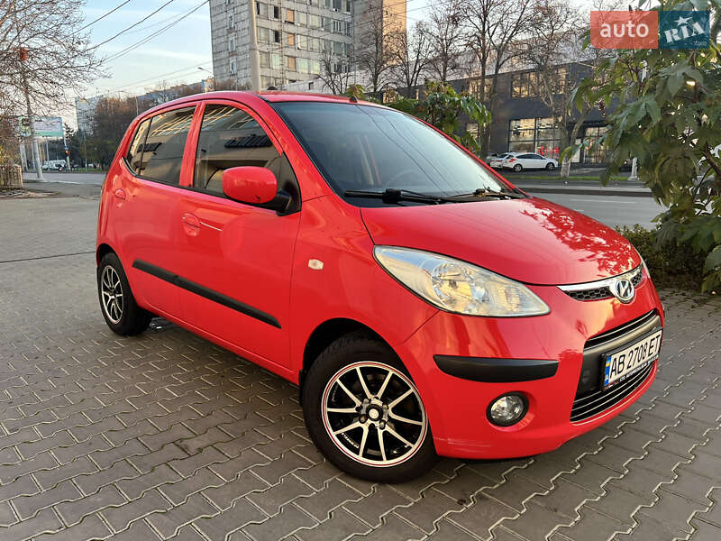 Хэтчбек Hyundai i10 2008 в Одессе
