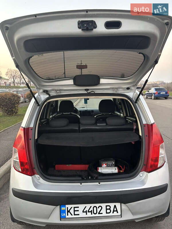 Хетчбек Hyundai i10 2009 в Кривому Розі