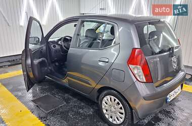 Хэтчбек Hyundai i10 2008 в Киеве