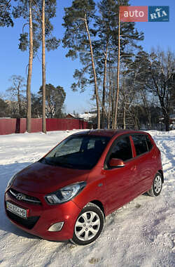 Хетчбек Hyundai i10 2012 в Житомирі