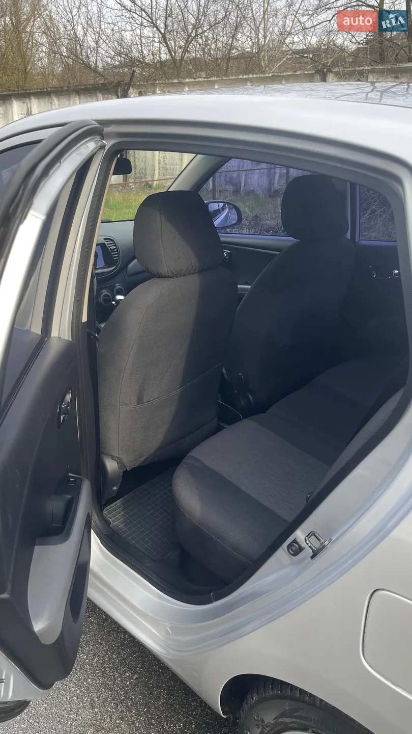 2011 Hyundai i10 - мініатюра 10