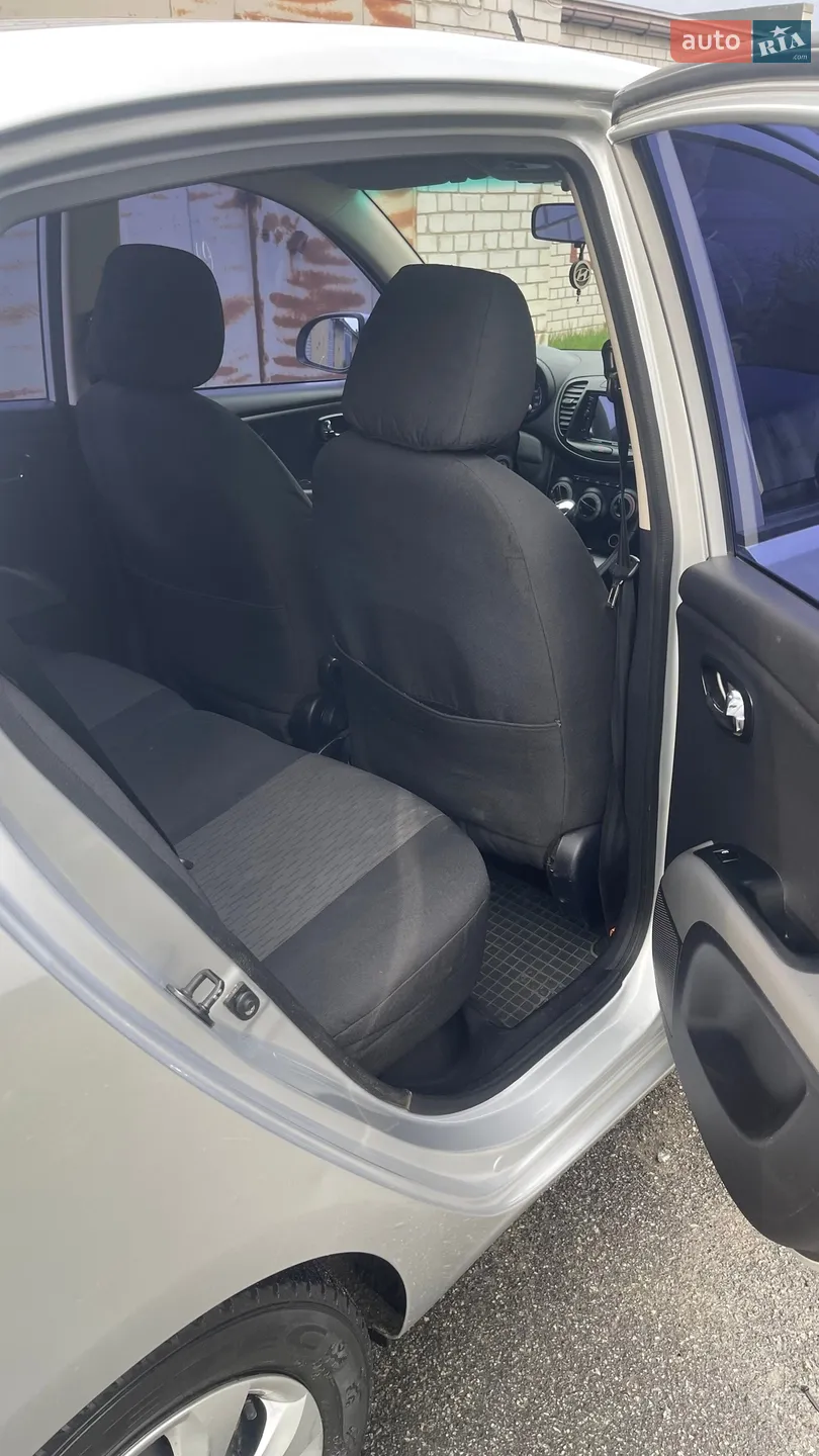 2011 Hyundai i10 - мініатюра 11