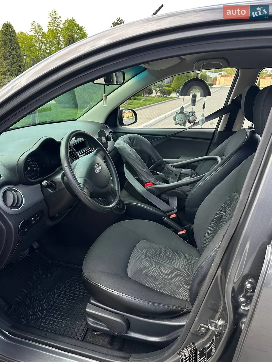 2013 Hyundai i10 - мініатюра 17