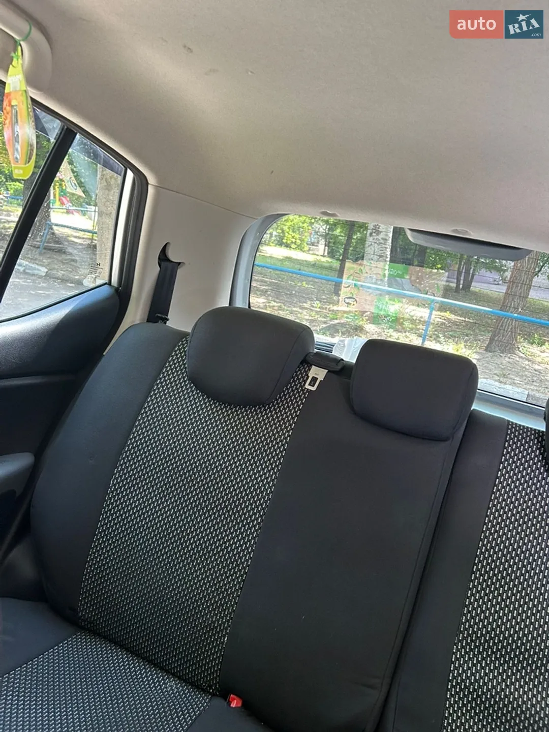 2012 Hyundai i10 - мініатюра 9