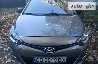 Хэтчбек Hyundai i20 2013 в Чернигове