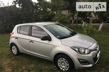 Хэтчбек Hyundai i20 2013 в 