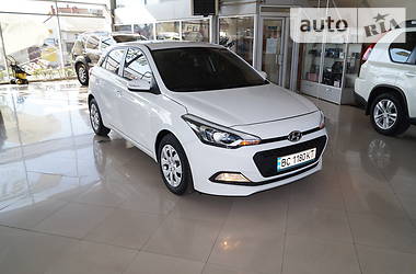 Хэтчбек Hyundai i20 2015 в Одессе