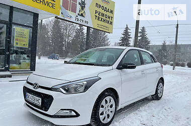 Хэтчбек Hyundai i20 2018 в Ровно