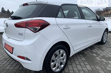 Хэтчбек Hyundai i20 2016 в Львове