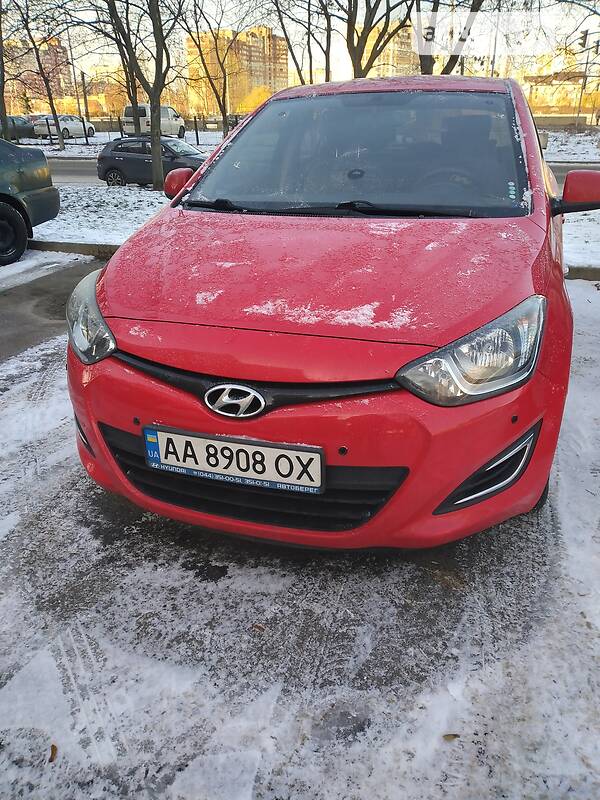 Хетчбек Hyundai i20 2014 в Києві