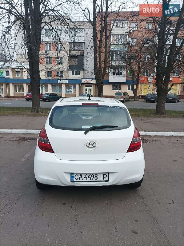 Хетчбек Hyundai i20 2008 в Черкасах