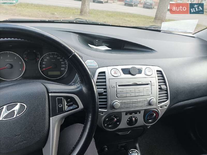 Хетчбек Hyundai i20 2008 в Черкасах