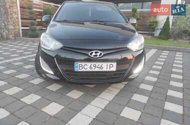 Хетчбек Hyundai i20 2012 в Стрию