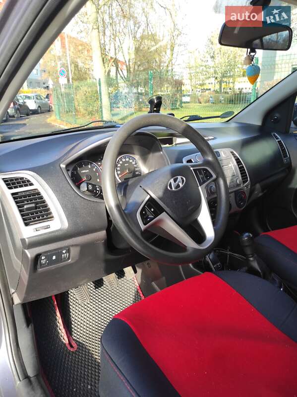 Хетчбек Hyundai i20 2011 в Ківерцях