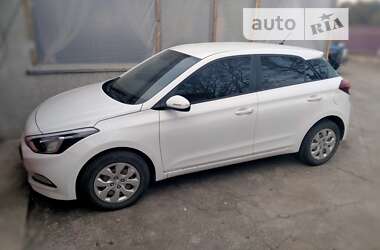 Хетчбек Hyundai i20 2015 в Одесі