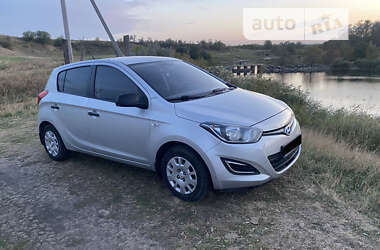 Хетчбек Hyundai i20 2013 в Покровському