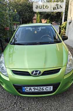 Хэтчбек Hyundai i20 2011 в Умани