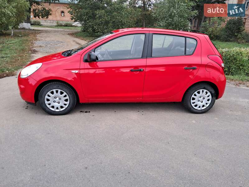 Хетчбек Hyundai i20 2011 в Вінниці