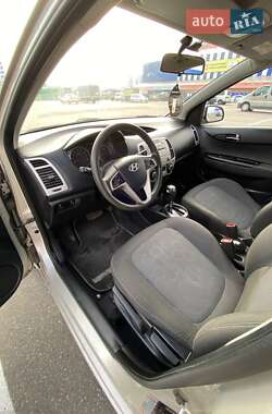 Хетчбек Hyundai i20 2011 в Черкасах