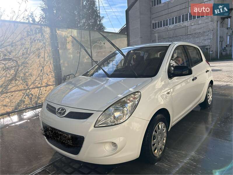 Hyundai i20 2010