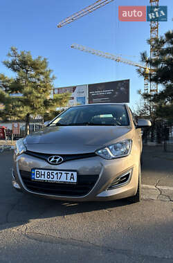 Хэтчбек Hyundai i20 2013 в Одессе