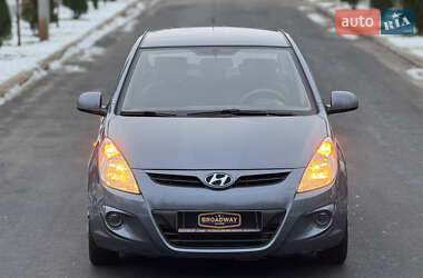 Хэтчбек Hyundai i20 2011 в Киеве