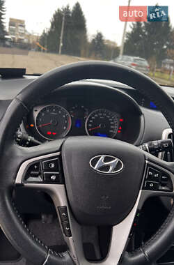 Хетчбек Hyundai i20 2013 в Рівному