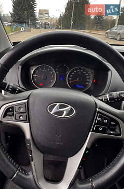 Хэтчбек Hyundai i20 2013 в Ровно