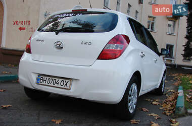 Хэтчбек Hyundai i20 2008 в Одессе