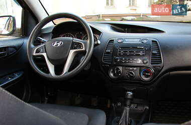 Хэтчбек Hyundai i20 2008 в Одессе