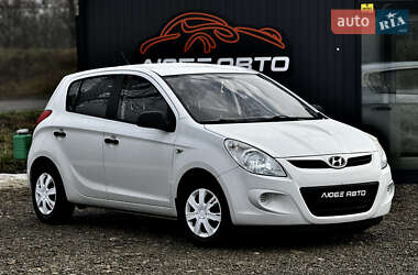 Хэтчбек Hyundai i20 2010 в Стрые