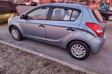 Хетчбек Hyundai i20 2010 в Харкові