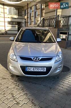 Хетчбек Hyundai i20 2011 в Червонограді