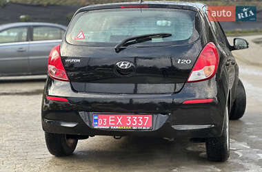 Хэтчбек Hyundai i20 2013 в Львове