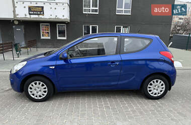 Хетчбек Hyundai i20 2011 в Харкові