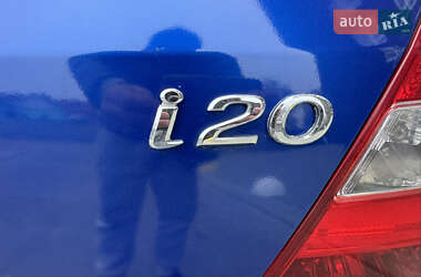 Хетчбек Hyundai i20 2011 в Харкові