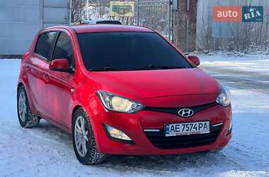 Хэтчбек Hyundai i20 2013 в Днепре