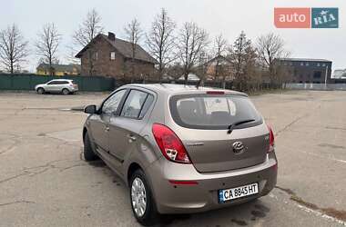 Хэтчбек Hyundai i20 2014 в Умани