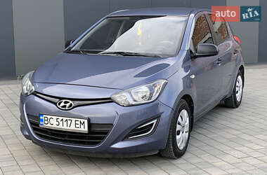 Хетчбек Hyundai i20 2013 в 