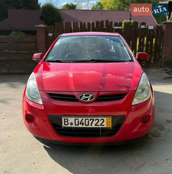 Хетчбек Hyundai i20 2010 в Тлумачі
