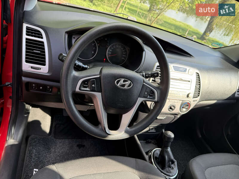 Хетчбек Hyundai i20 2010 в Тлумачі