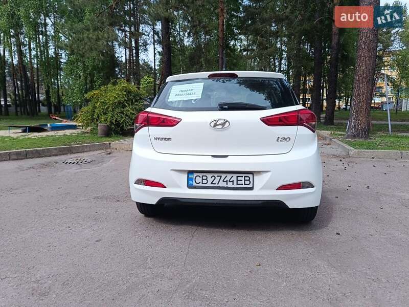 Хетчбек Hyundai i20 2015 в Славутичі