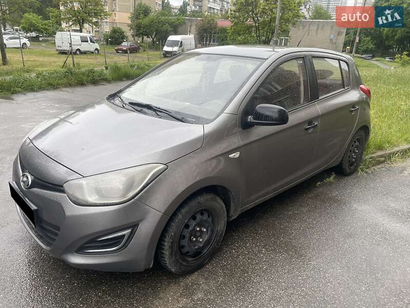 Hyundai i20 2012