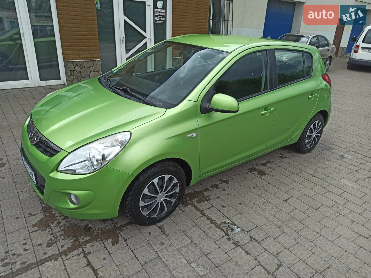 2010 Hyundai i20 - мініатюра 11
