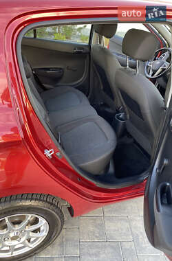 Хетчбек Hyundai i20 2010 в 