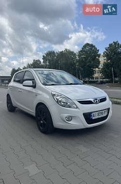 Хэтчбек Hyundai i20 2012 в Белой Церкви