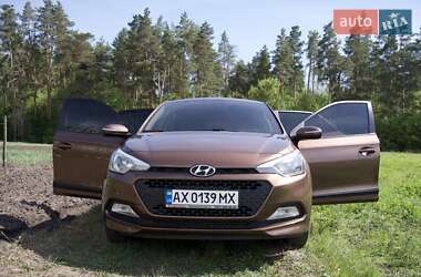 Хэтчбек Hyundai i20 2016 в 